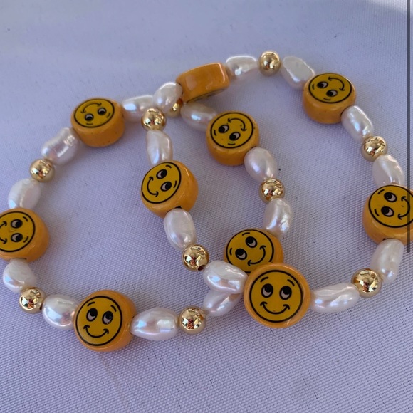 Smiley bracelet - Picture 1 of 1